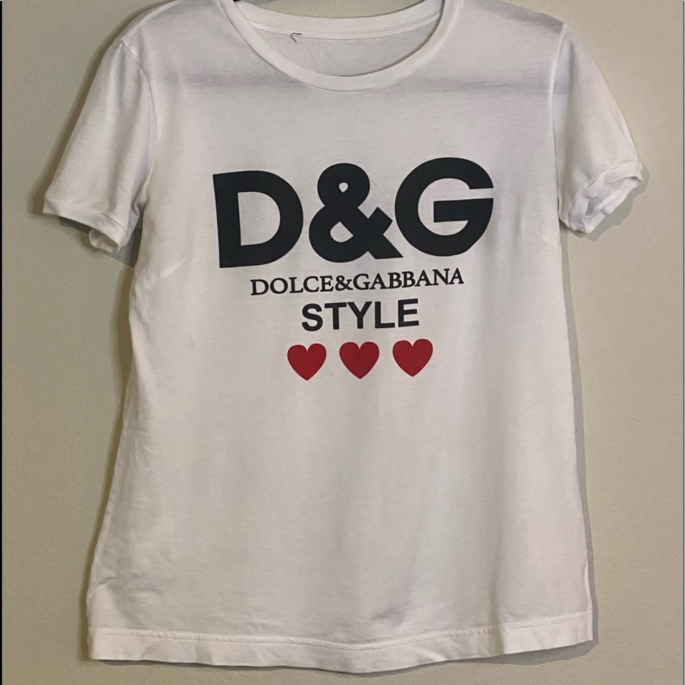 Pre-loved AUTHENTIC! Dolce & Gabbana tshirt